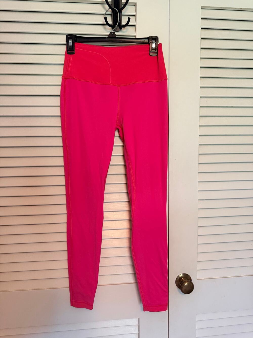Lululemon Align High-Rise leggings hot pink size 8